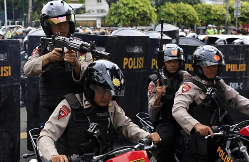 Sóng gió chính trường Indonesia