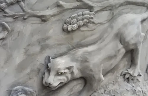 Thô bạo với... di sản