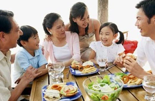 Khóc cười chuyện ở chung 