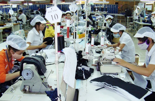 Chạnh lòng lao động cuối năm