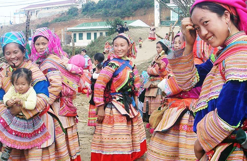 Đi chợ Cốc Pài, góc đất cao nhất Việt Nam