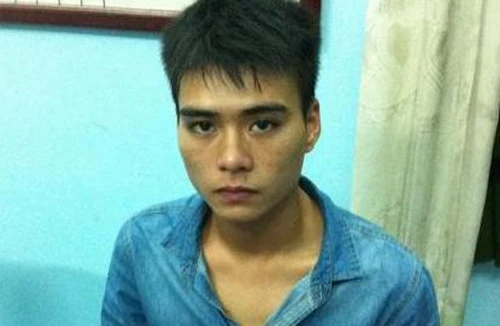 Vượt gần trăm cây số đi... bắn người