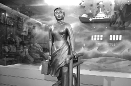 Những điều chưa biết về chiếc va li “đựng tài liệu mật”