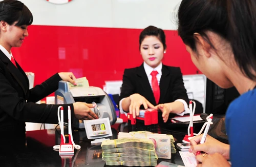 Rót vốn vào sản xuất, kinh doanh qua nhiều cửa