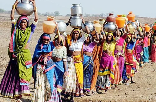 Phụ nữ đi đầu chống biến đổi khí hậu