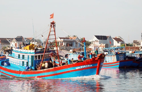 Ngư dân trẻ sục sôi tiến ra Hoàng Sa 