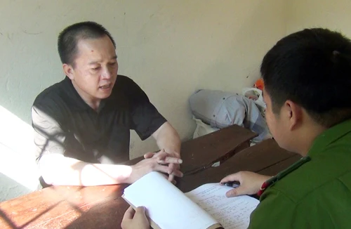 Hành tung khó hiểu của kẻ thủ ác