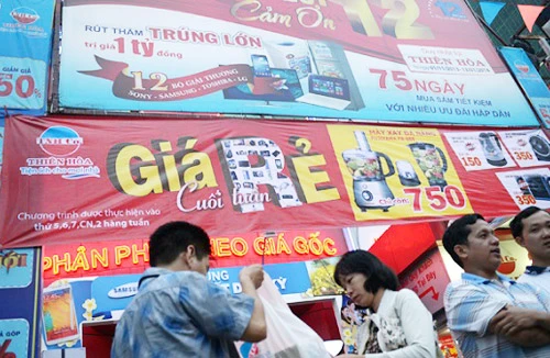 Người tiêu dùng mất niềm tin vào siêu thị điện máy