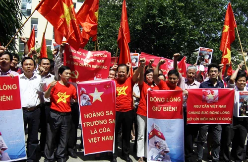 Kêu gọi đoàn viên và ngư dân Việt Nam tiếp tục ra khơi bám biển 