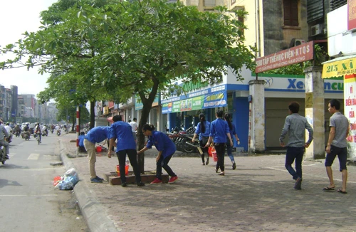 Quyết liệt thực hiện “Năm trật tự - văn minh đô thị”