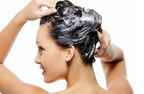 Sữa chua - “thần dược” cho mái tóc 