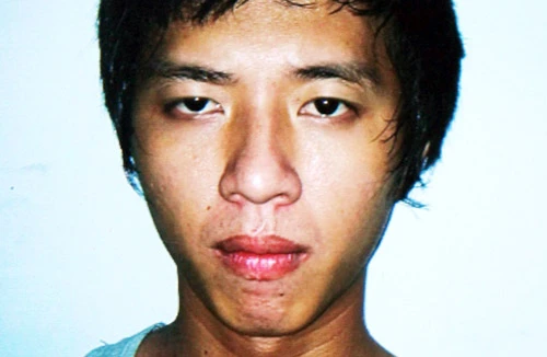 Vô cớ chém 2 phụ nữ giữa phố