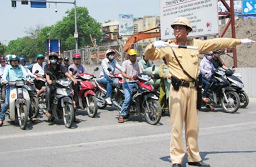 Hãy chậm lại một chút, mỗi khi đi qua ngã tư!