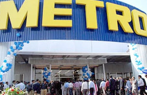 Tỷ phú Thái Lan thâu tóm siêu thị Metro và cơn bão hàng Thái Lan
