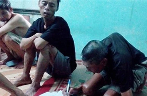 “Chăn dắt” người già trẻ em ăn xin, bán hàng rong... phạm tội gì?