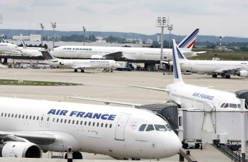 Hàng không Pháp hỗn loạn vì đình công