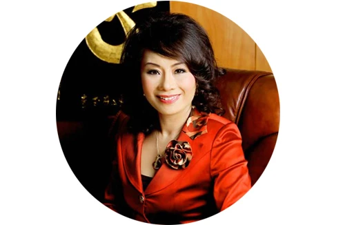 Con đường lừa đảo của một "quý bà thành đạt"