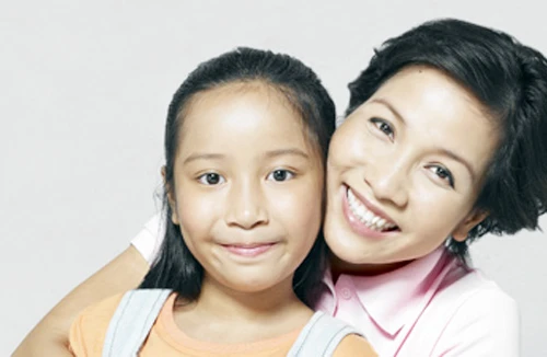 Con gái Mỹ Linh tranh giải “Bài hát Việt”