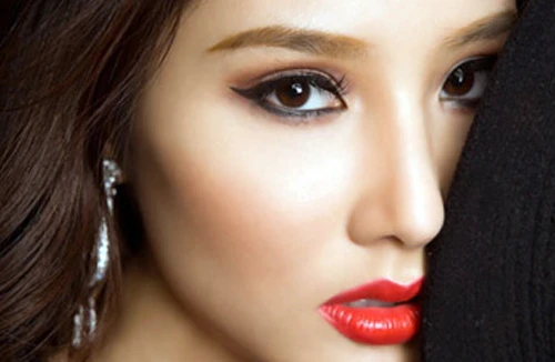 Nếu chỉ “cởi” thì khán giả sẽ quên rất nhanh