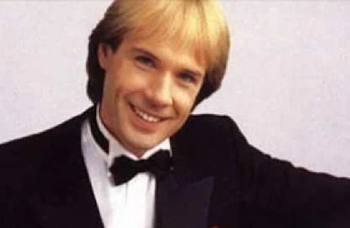 “Hoàng tử” piano Richard Clayderman sẽ đến Việt Nam