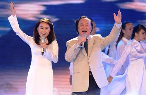 Xúc động với “Bài ca hy vọng”