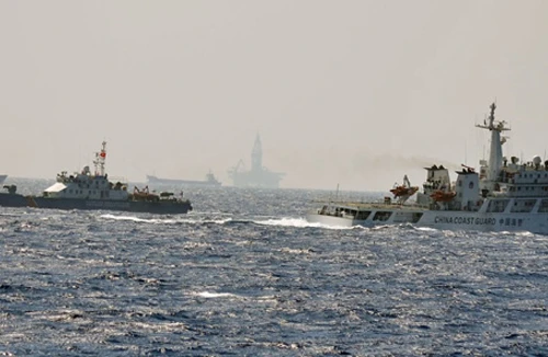 Hạ đặt giàn khoan trái phép, Trung Quốc mất nhiều hơn được