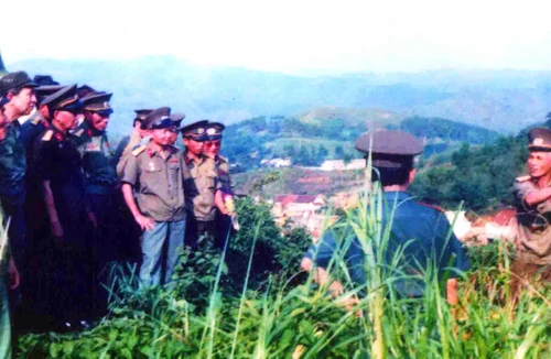 Chuyện bây giờ mới kể của người Anh hùng trên Đồi E1