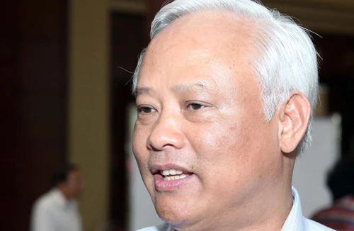 Vẫn lấy phiếu tín nhiệm vào cuối năm 2014