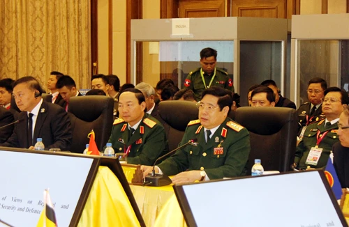 Đồng lòng vì hòa bình và an ninh khu vực