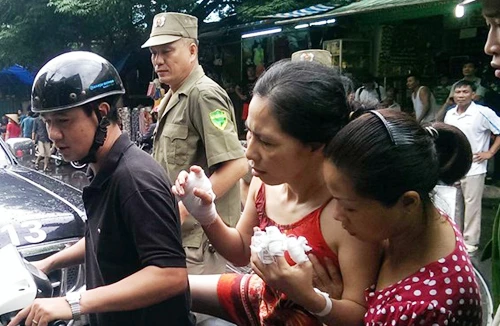 Xúc động, bất ngờ và khâm phục Công an Hà Nội