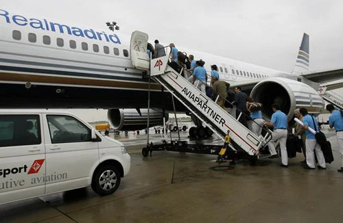 Máy bay Algeria rơi ở Mali từng chở cầu thủ Real Madrid trong 2 năm