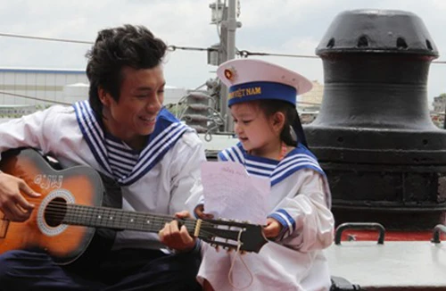 Mong các chú hãy luôn mỉm cười…