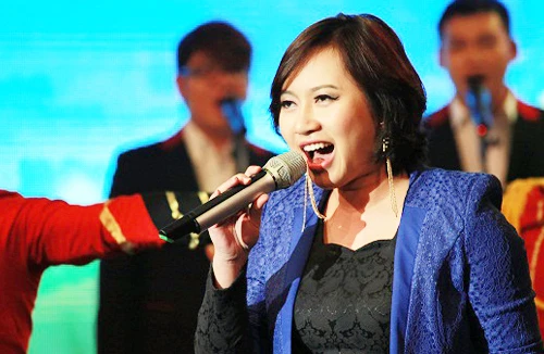 Làm mới những ca khúc xuân quen thuộc