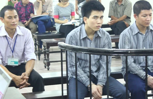 Trở thành tội phạm vì quá khích