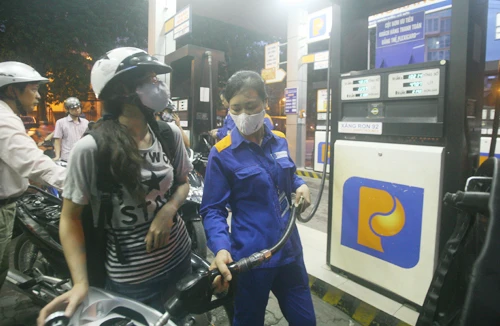 Doanh nghiệp xăng dầu lại kêu lỗ