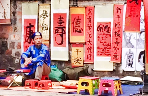 Xin chữ ngày xuân: Thật, giả lẫn lộn