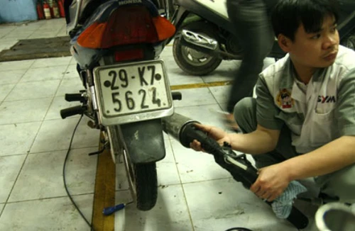 Kiểm soát khí thải xe gắn máy: Giãn lộ trình đến 2017