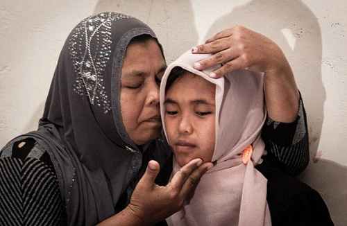 Đoàn tụ sau 10 năm lưu lạc vì sóng thần