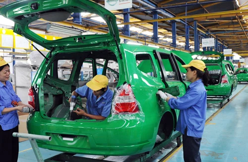 Năm 2014: Sản xuất kinh doanh ấm dần