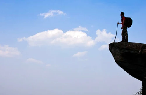 Lên đỉnh Tà Xùa chinh phục khủng long