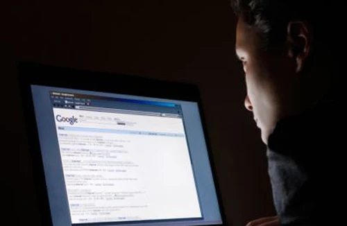 Giữ gìn sức khỏe cho “cú đêm”