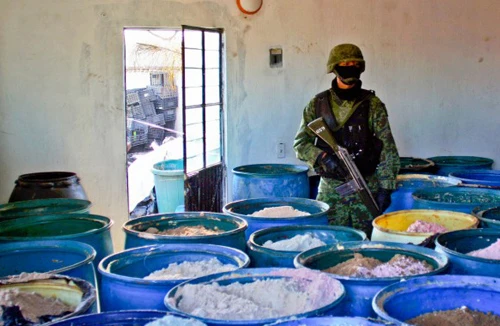 Dã tâm của Trung Quốc và thị trường béo bở từ ma túy “đá”