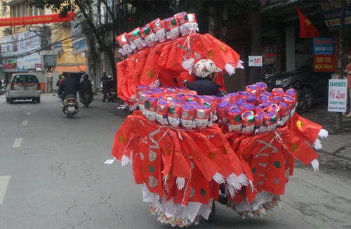 Đốt đồ mã: cấm không được, phạt không xong