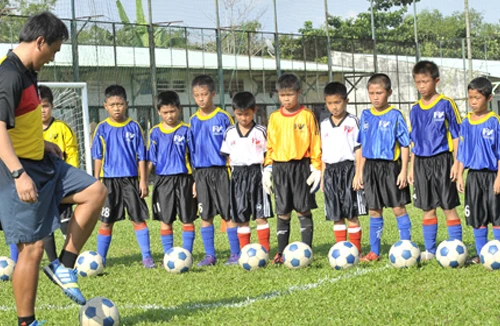 Chọn HLV cho đội tuyển: Chờ “cách mạng tư duy” từ VFF