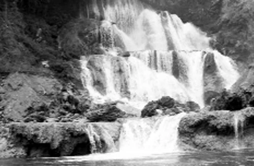 Thác Mơ- chốn bồng lai tiên cảnh