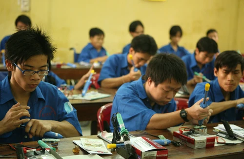 Còn nhiều quy định vô lý trong dạy nghề