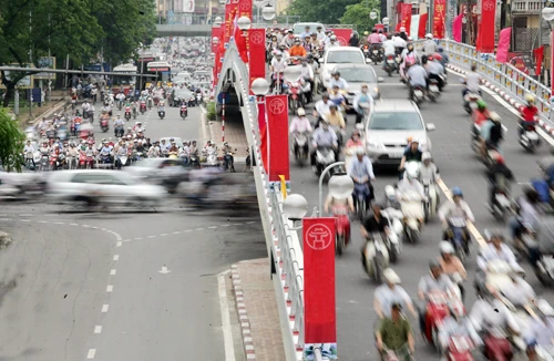 Lấy lại niềm tin của nhân dân