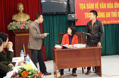 Hành xử để cho nhau chữ Tình