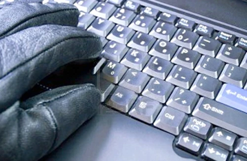 Những hợp đồng giết người từ... mạng internet