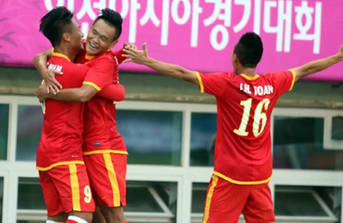 Khi đàn anh “cay mũi”